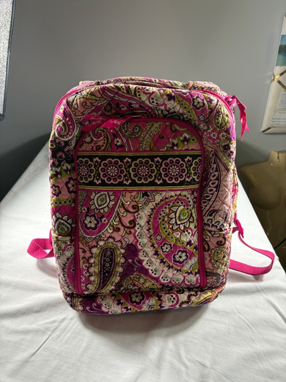 Rare Vera Bradley Very Berry Paisley Backpack School Travel Large Laptop Bag EUC - Picture 2 of 10